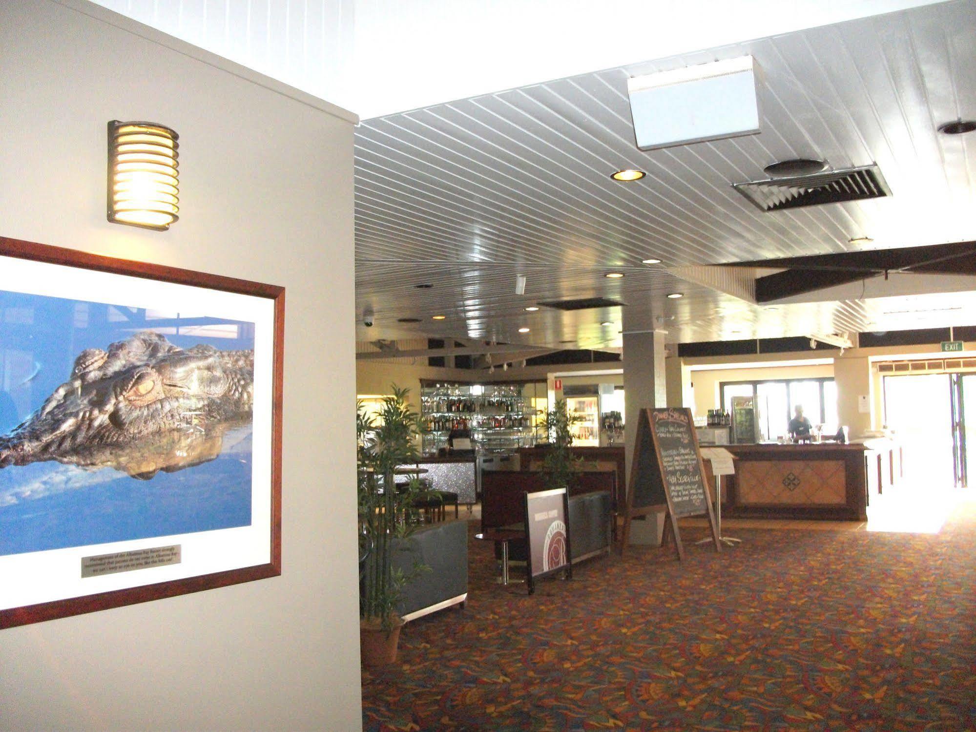 Albatross Bay Resort Weipa Extérieur photo