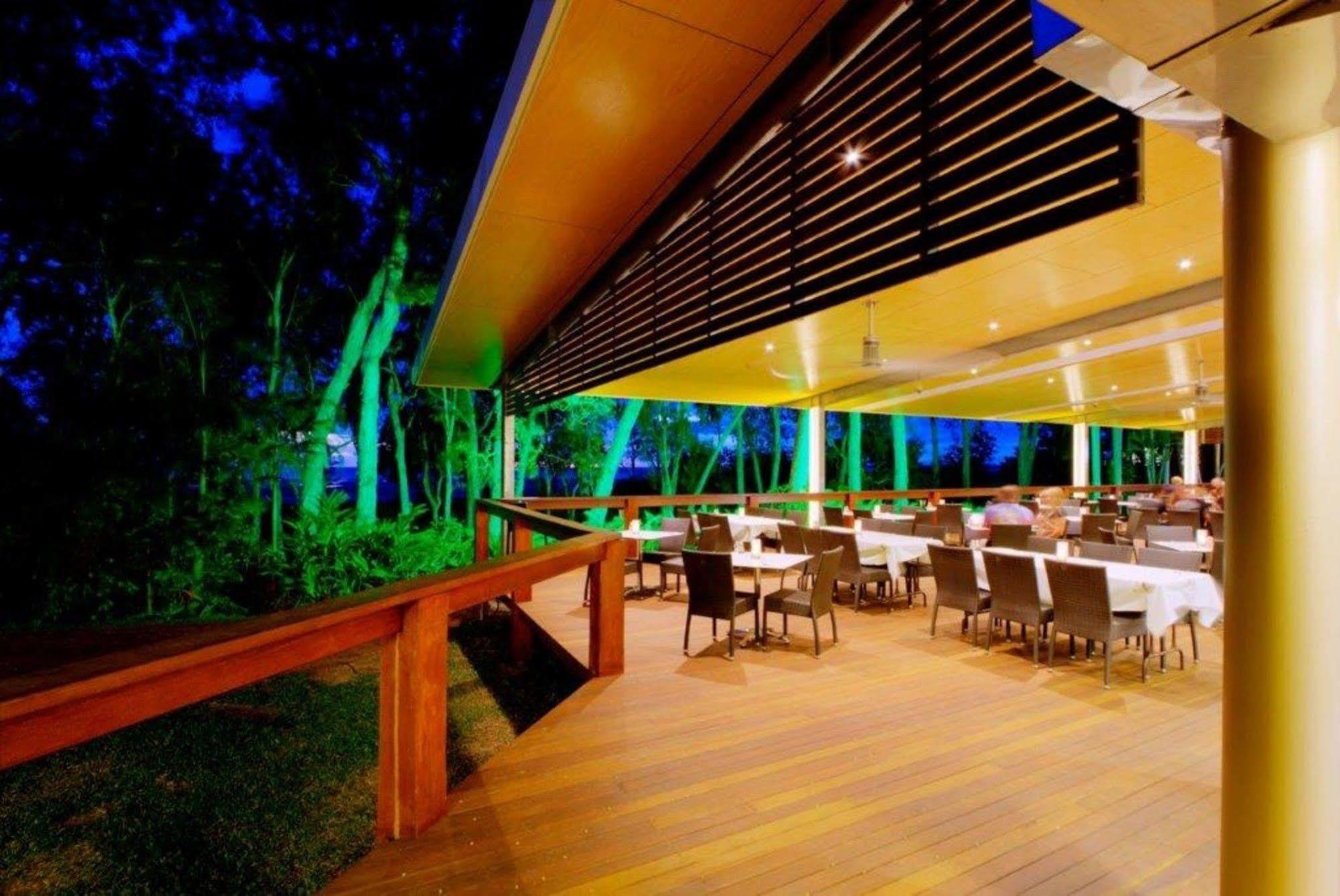 Albatross Bay Resort Weipa Extérieur photo